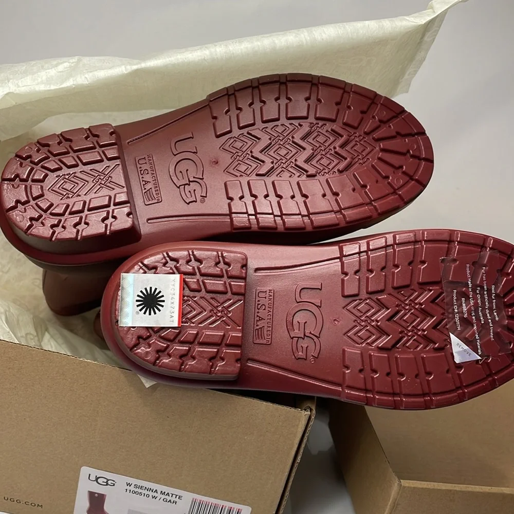 UGG Sienna Matte Garnet Rain Boots - Women's NWT